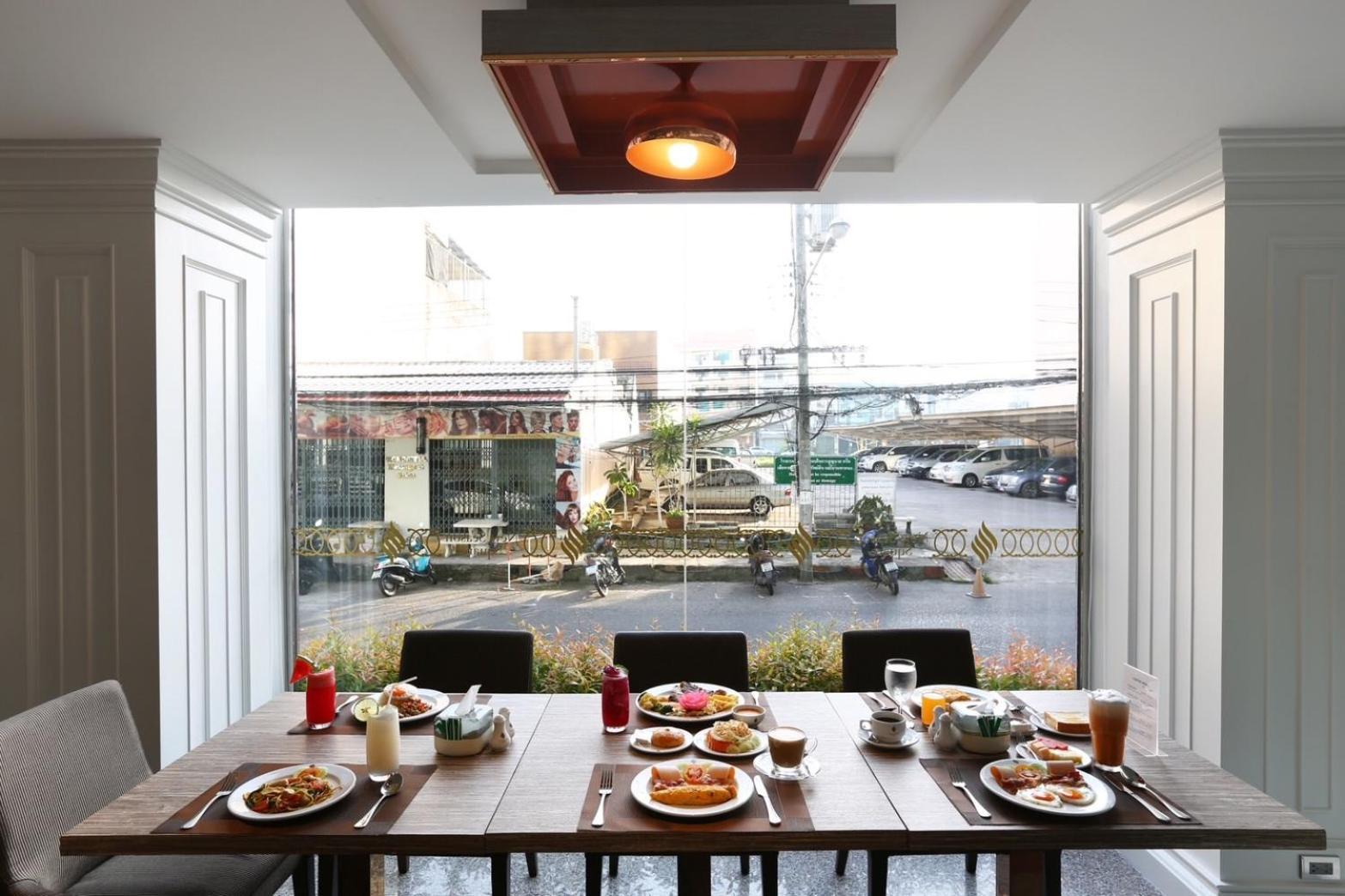 New Season Hotel Hat Yai Buitenkant foto