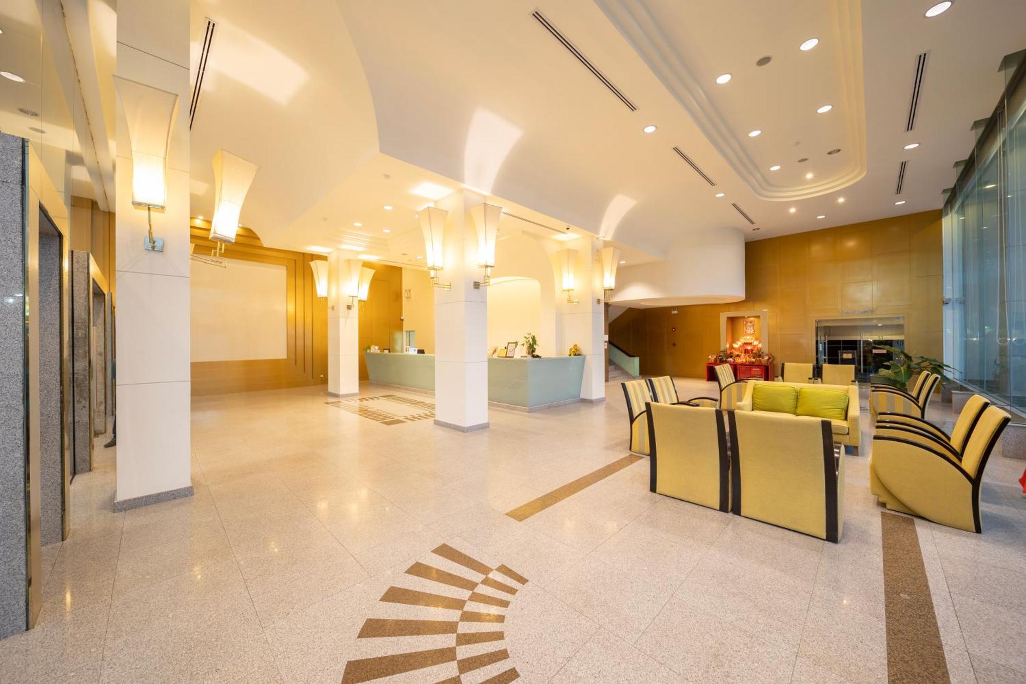 New Season Hotel Hat Yai Buitenkant foto