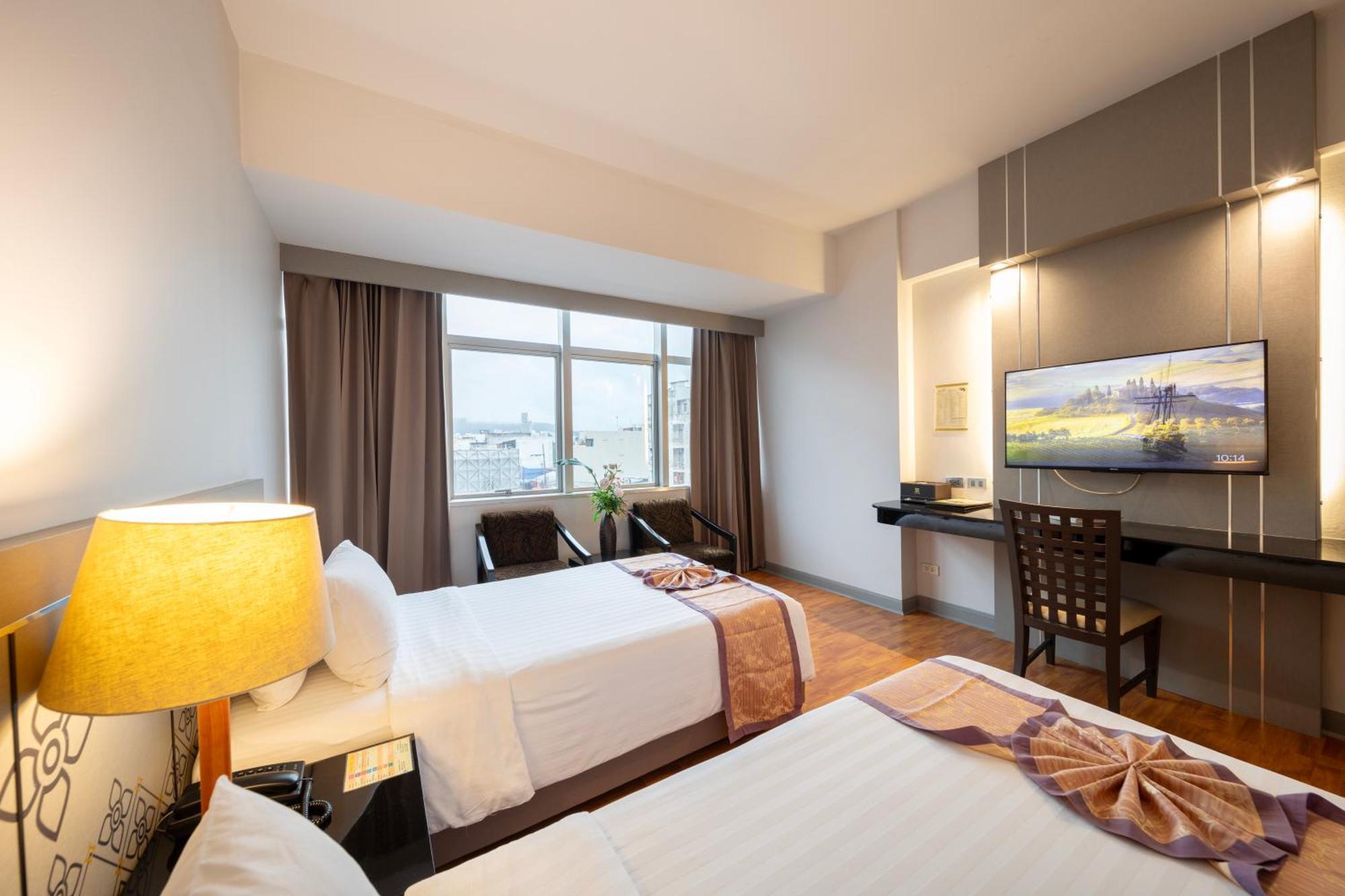New Season Hotel Hat Yai Buitenkant foto