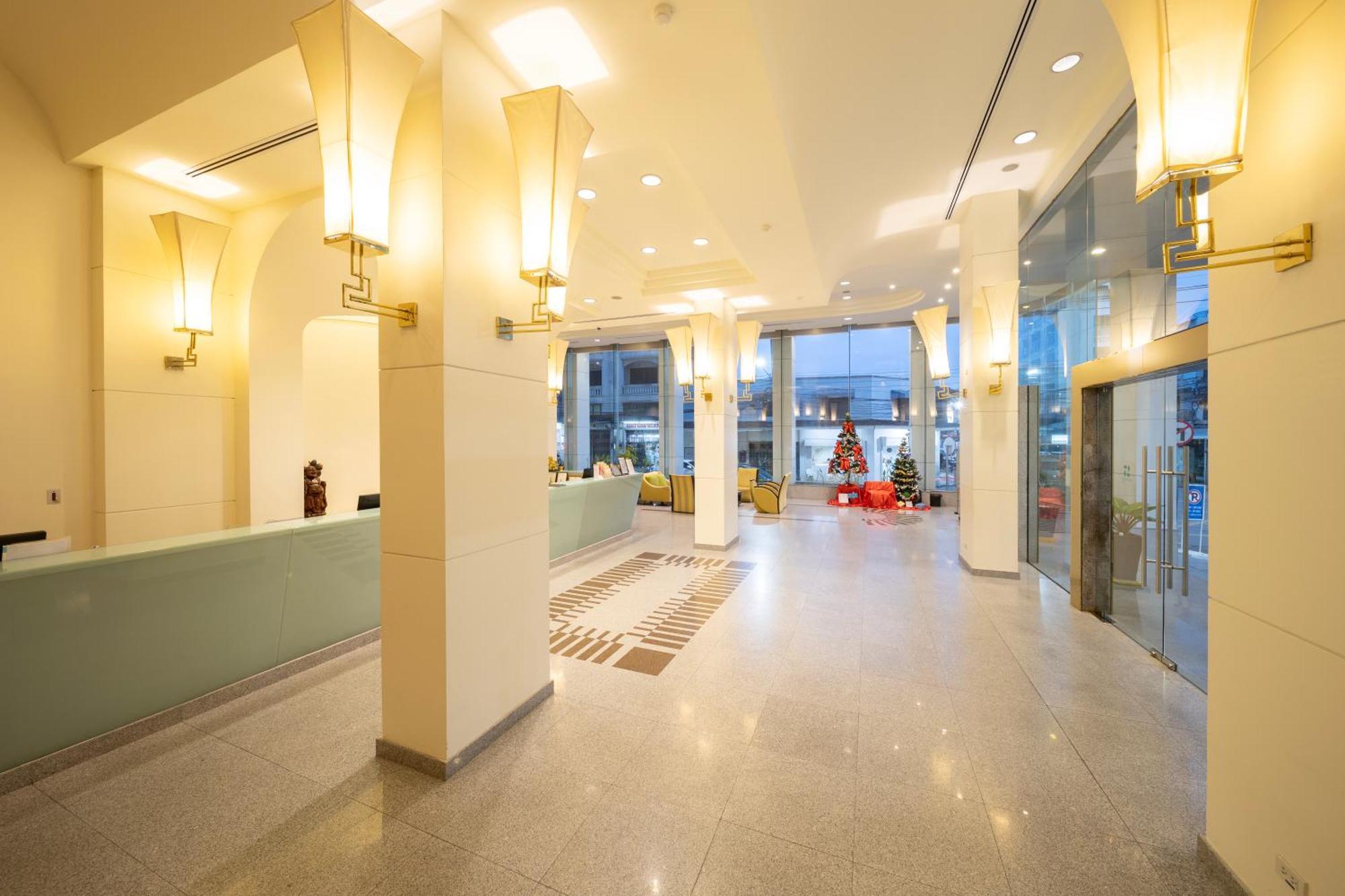 New Season Hotel Hat Yai Buitenkant foto
